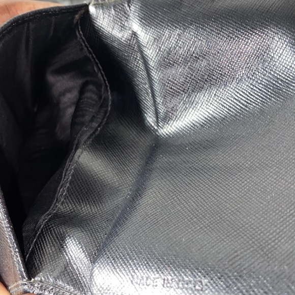 Authentic PRADA Wallet - Picture 14 of 17